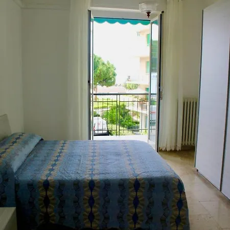 Apartment Sea View Ospedaletti